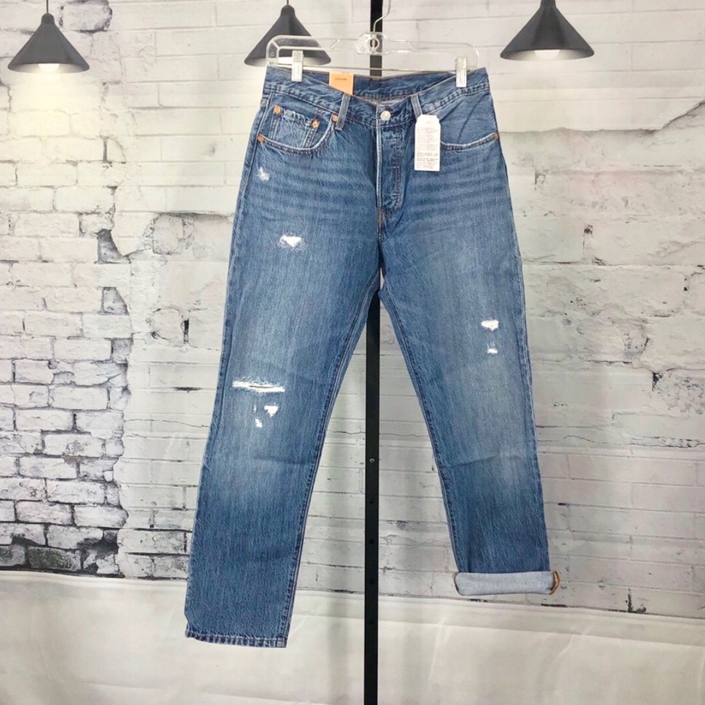 Levi’s 501’s Stitches Cropped Jeans Price Firm - Picture 2 of 8
